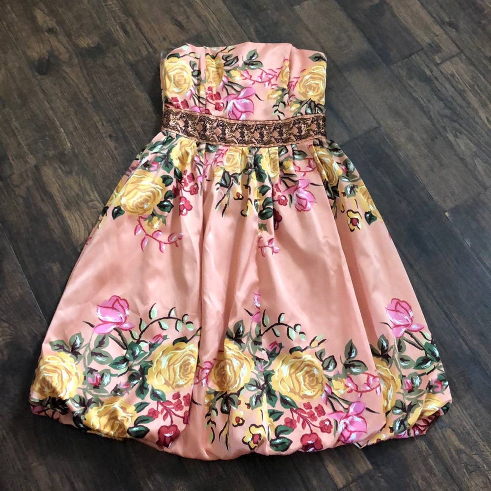 Strapless bubble dress